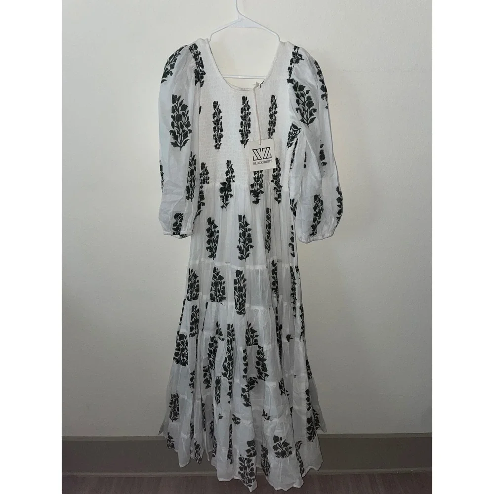 SZ Blockprints Yuva Maxi Dress White Black Floral Smocked Puff Sleeve Small NWT - Picture 2 of 4